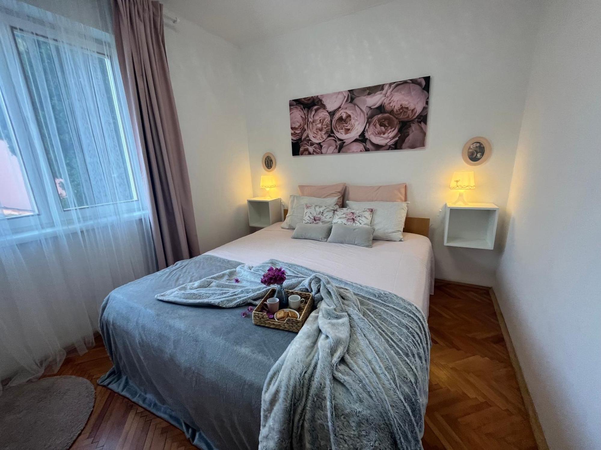 Apartment With A Sea View Pula Exterior photo